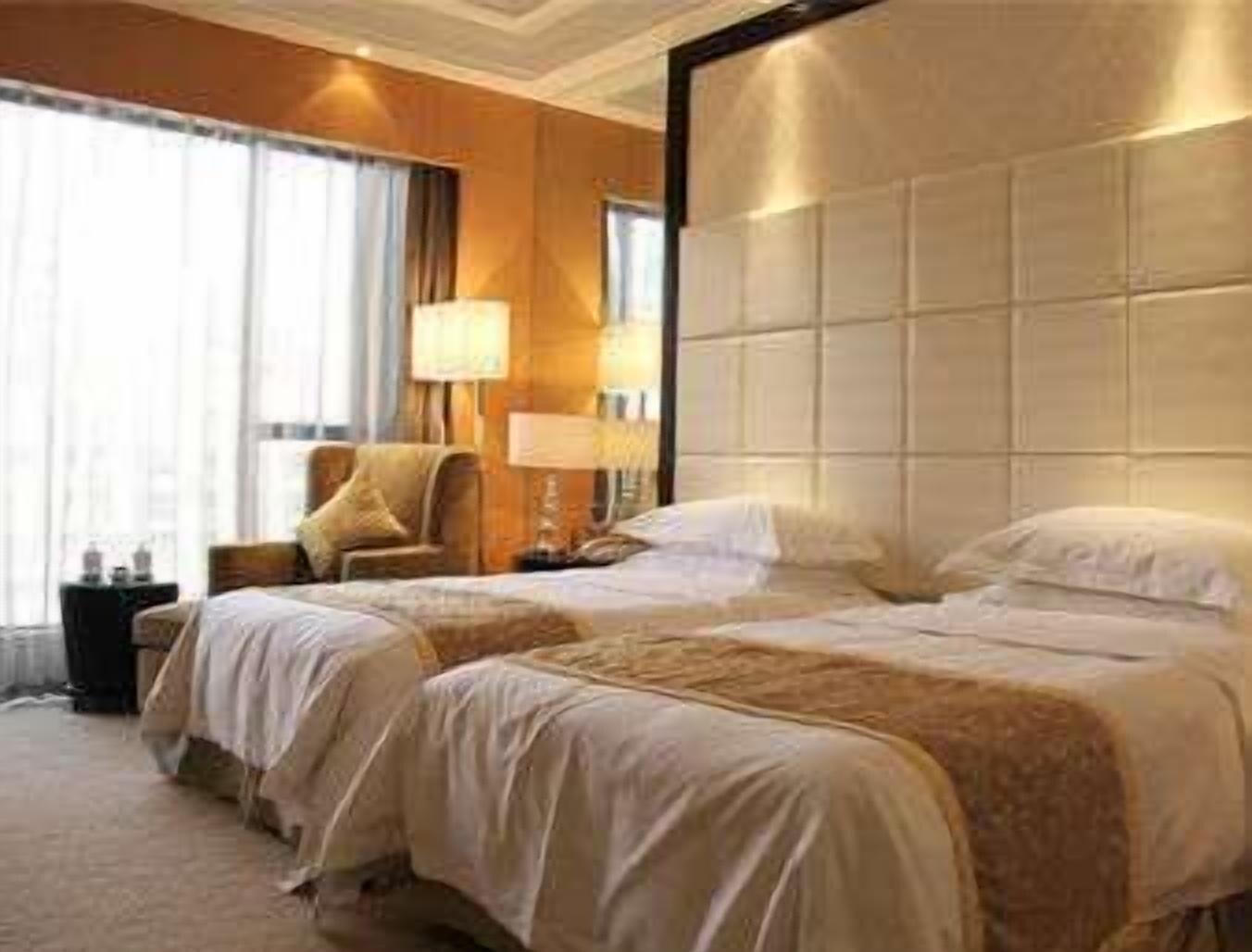 Weifang Ramada Plaza Hotel Extérieur photo