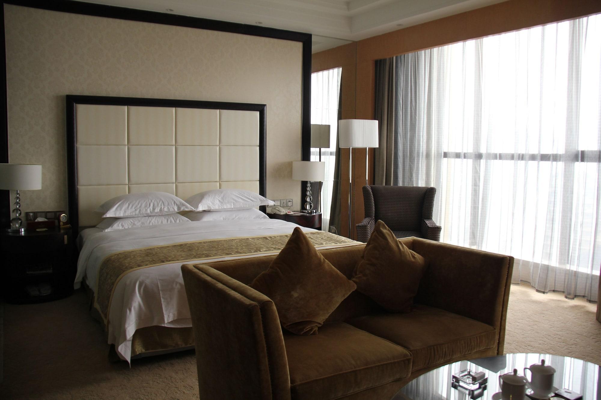 Weifang Ramada Plaza Hotel Extérieur photo