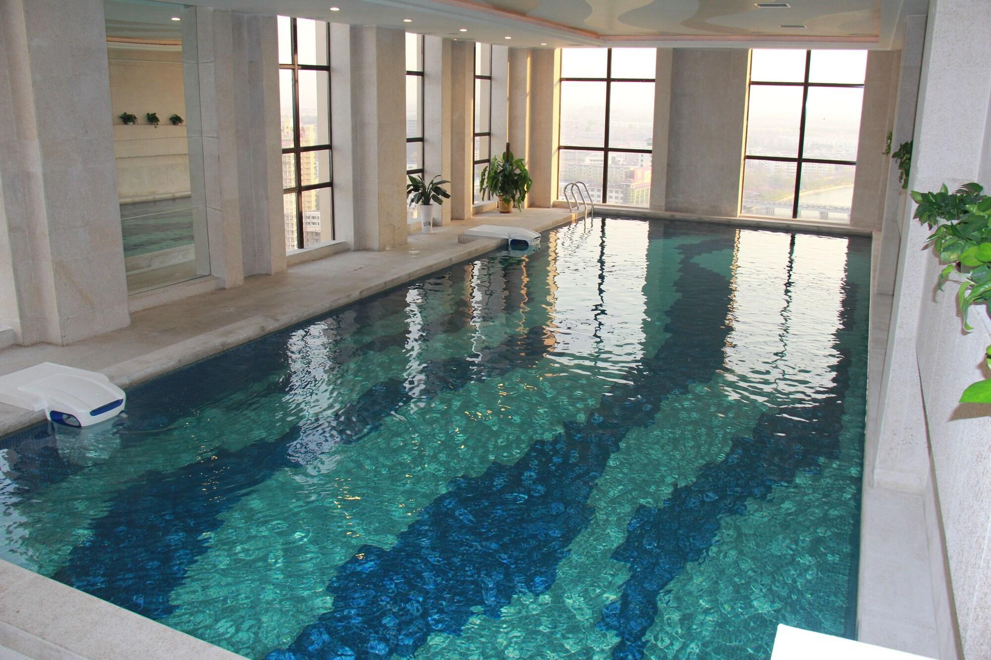 Weifang Ramada Plaza Hotel Extérieur photo